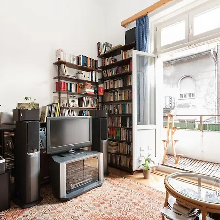 Top-floor Nearby Astoria Διαμέρισμα Βουδαπέστη