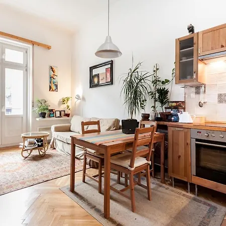 Διαμέρισμα Top-floor Nearby Astoria